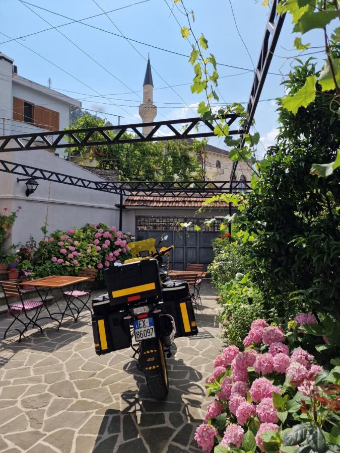 Palorto Traditional Hotel Gjirokastër Eksteriør billede